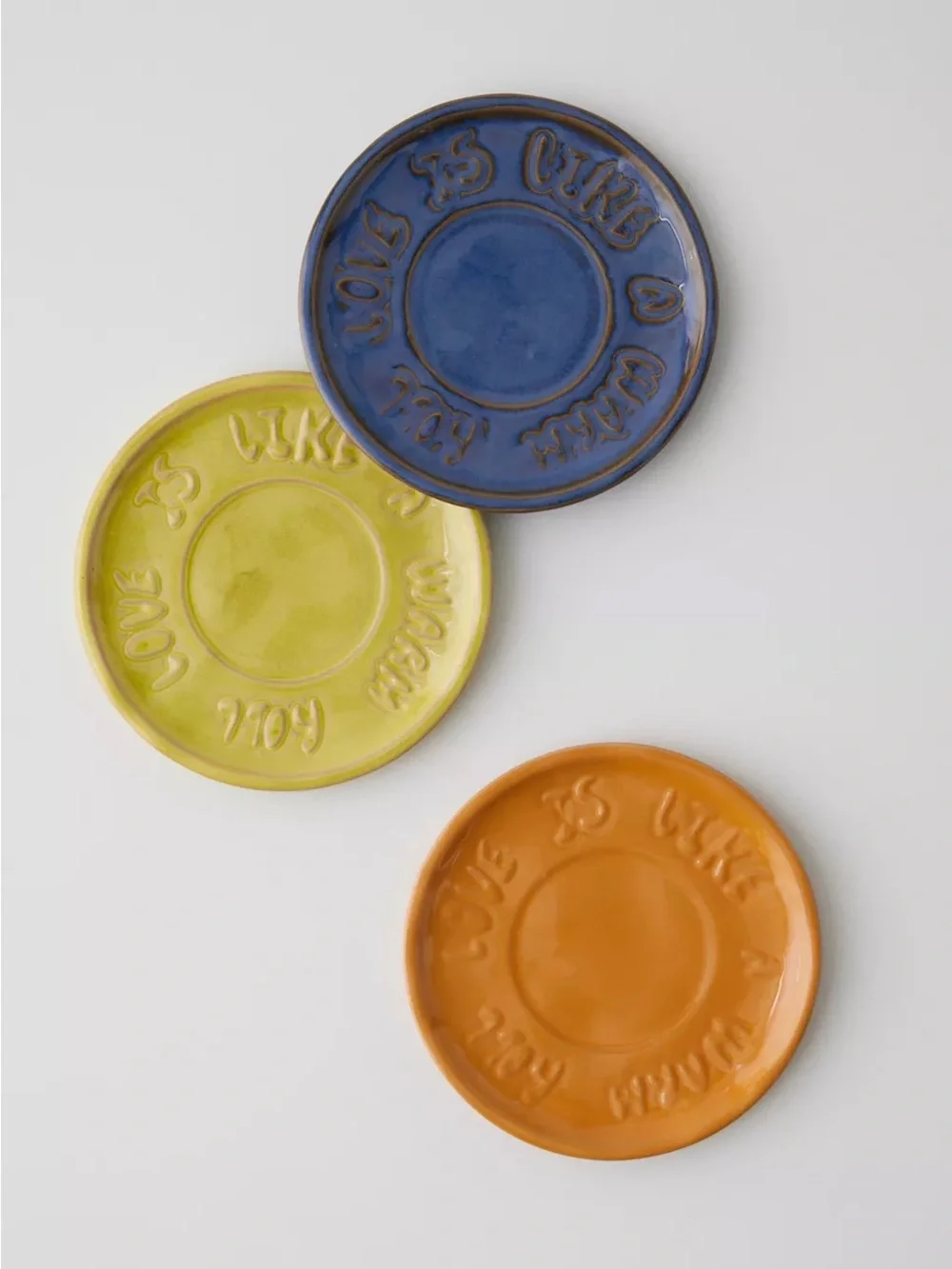 UO Love Is Like A Warm Roll Plate - 2 Pack